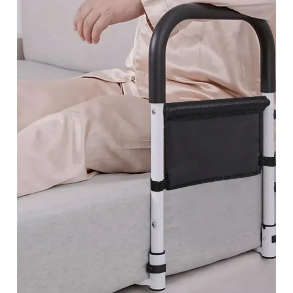 Boční zábrana postele s kapsou (8699)