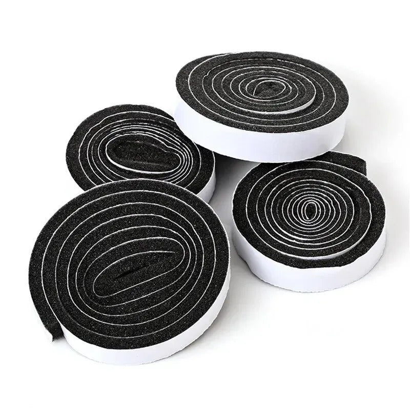 Samolepicí těsnění na okna a dveře, pěnová guma, 4 ks. (4882)