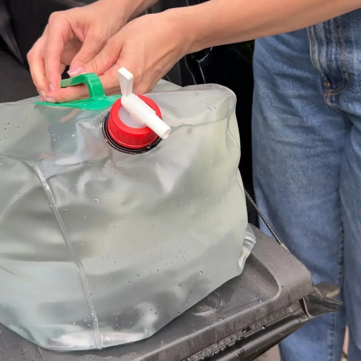 Skládací kanystr na vodu 10 l (C1040001)