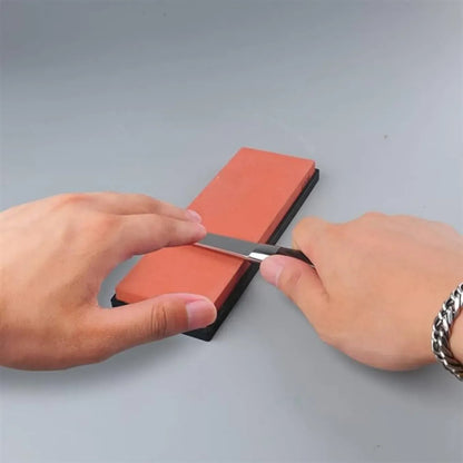 Dvoustranný brousek na nože z vodního kamene (8574)